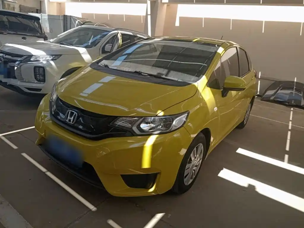 Honda Fit 2018 — фото 2