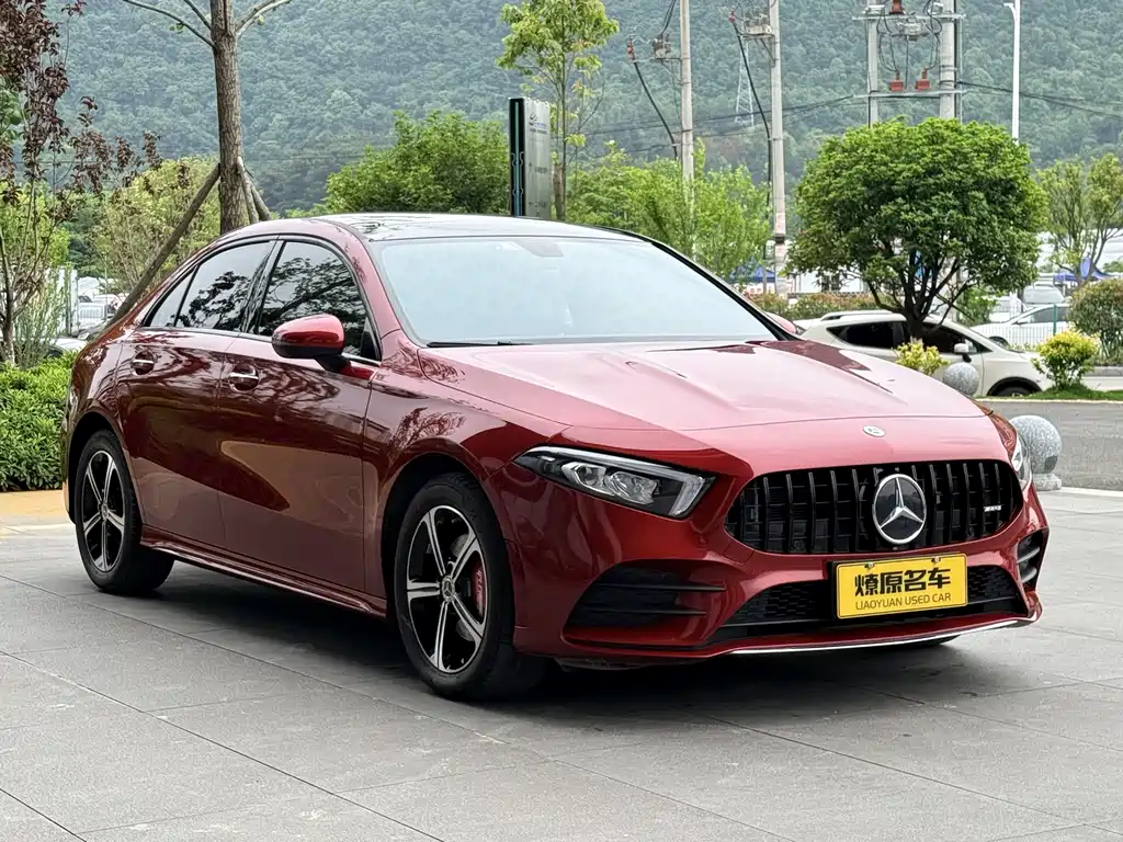 Mercedes-Benz A-Class 2022 — фото 3