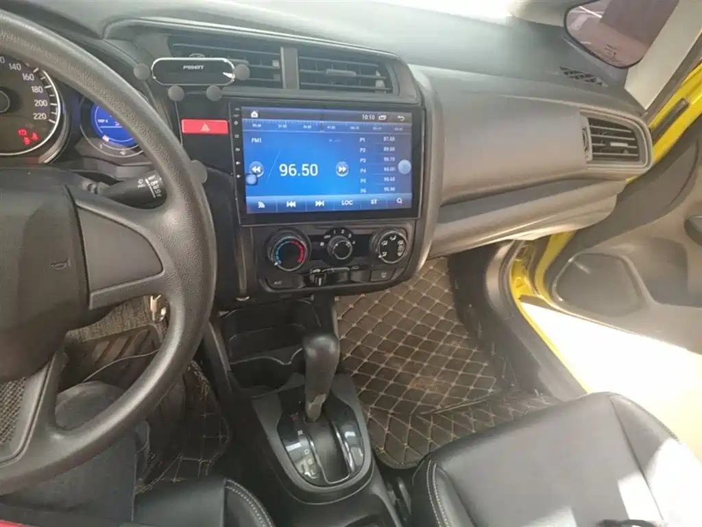 Honda Fit 2018 — фото 13