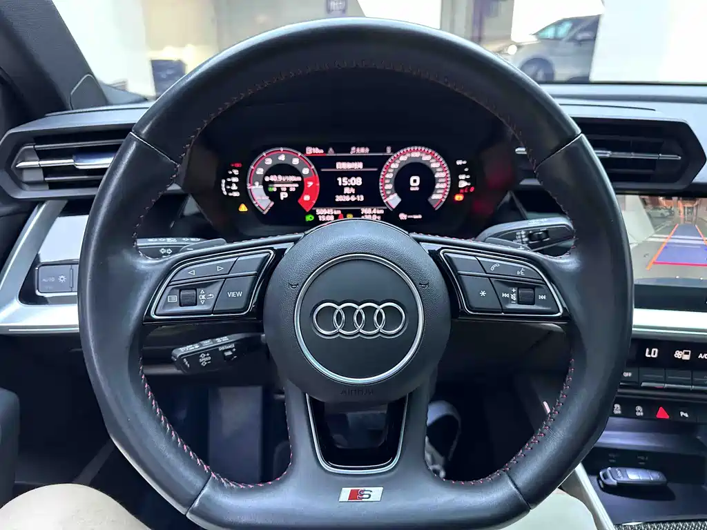 Audi A3 2022 — фото 12