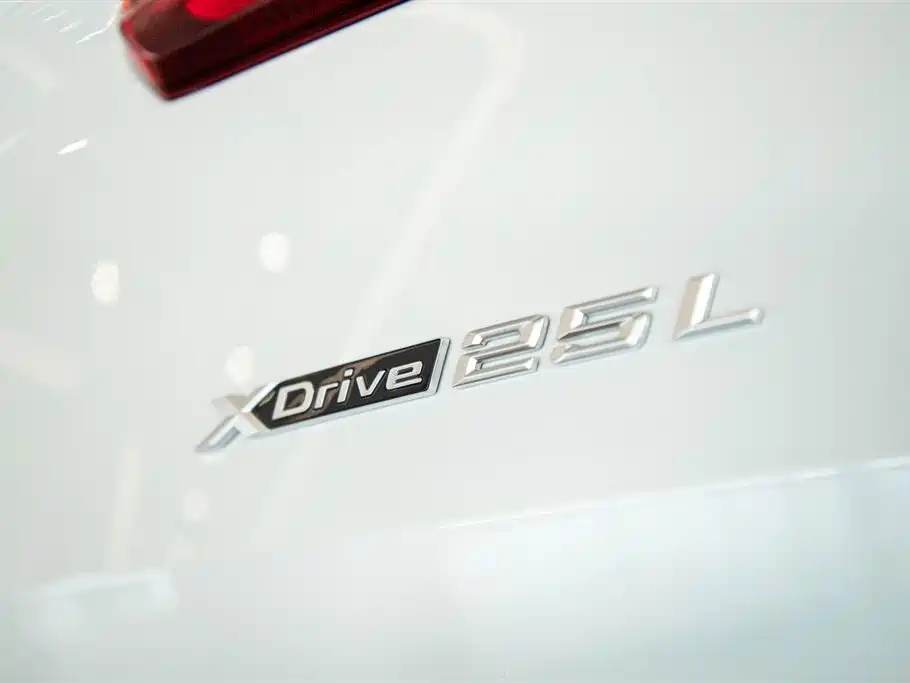 BMW X3 2025 — фото 10