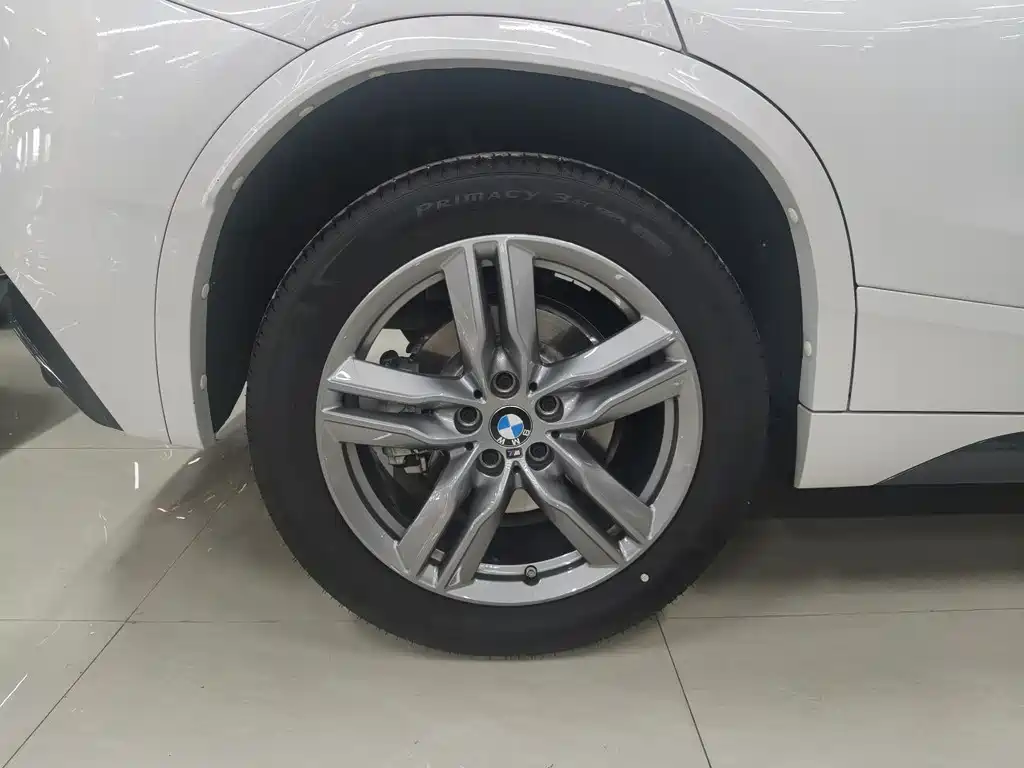 BMW X2 2023 — фото 14