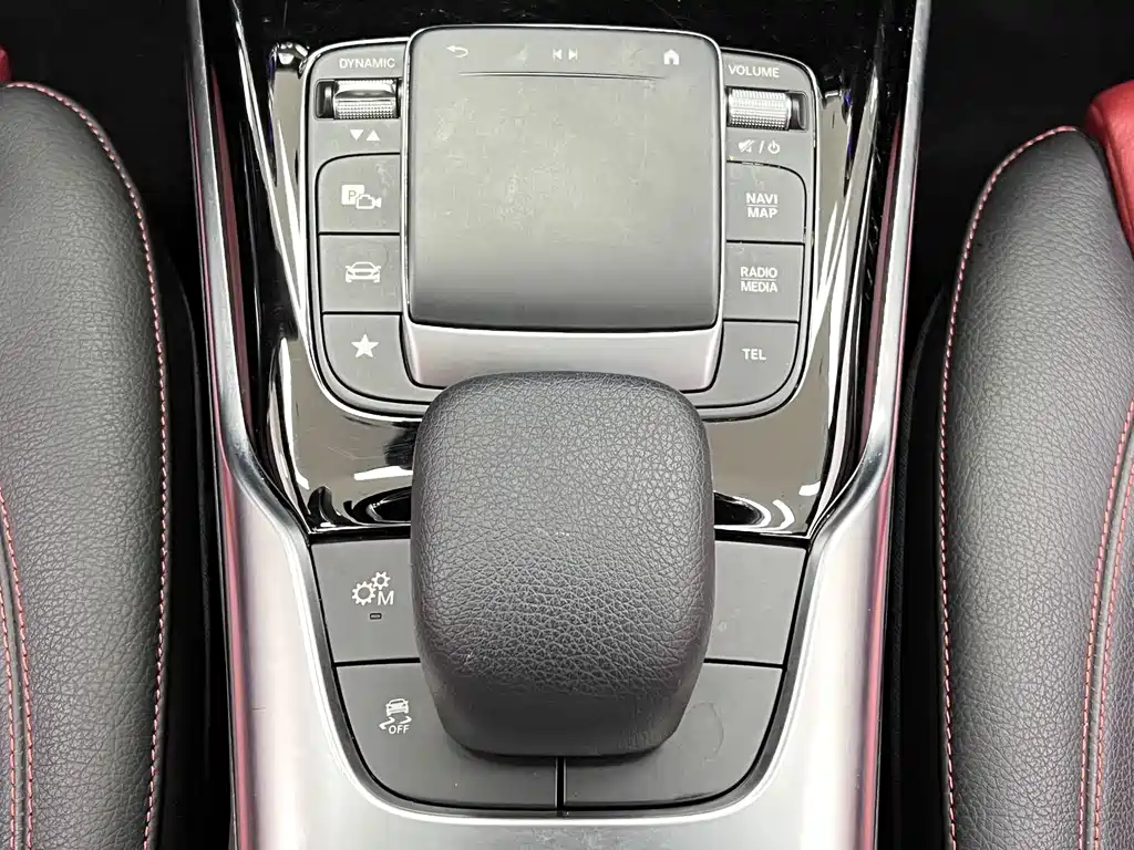 Mercedes-Benz A-Class AMG 2021 — фото 12
