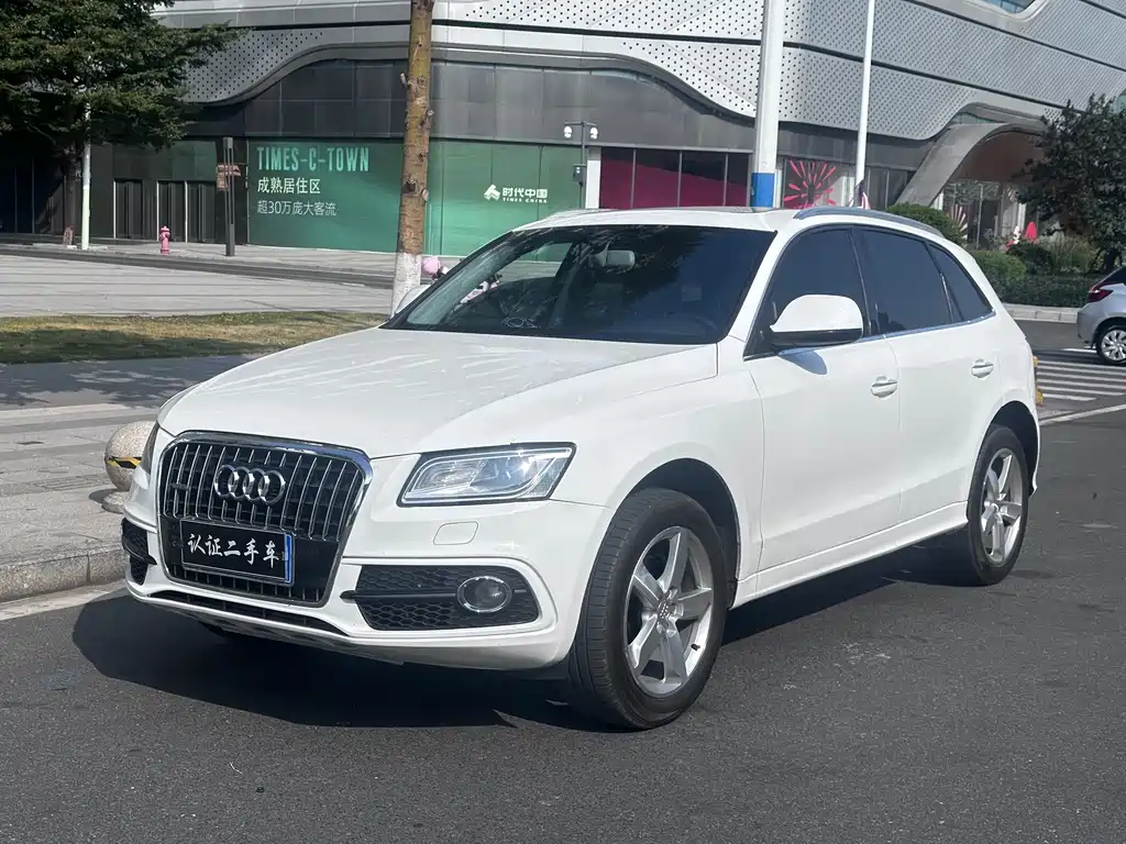 Audi Q5 2018 — фото 1