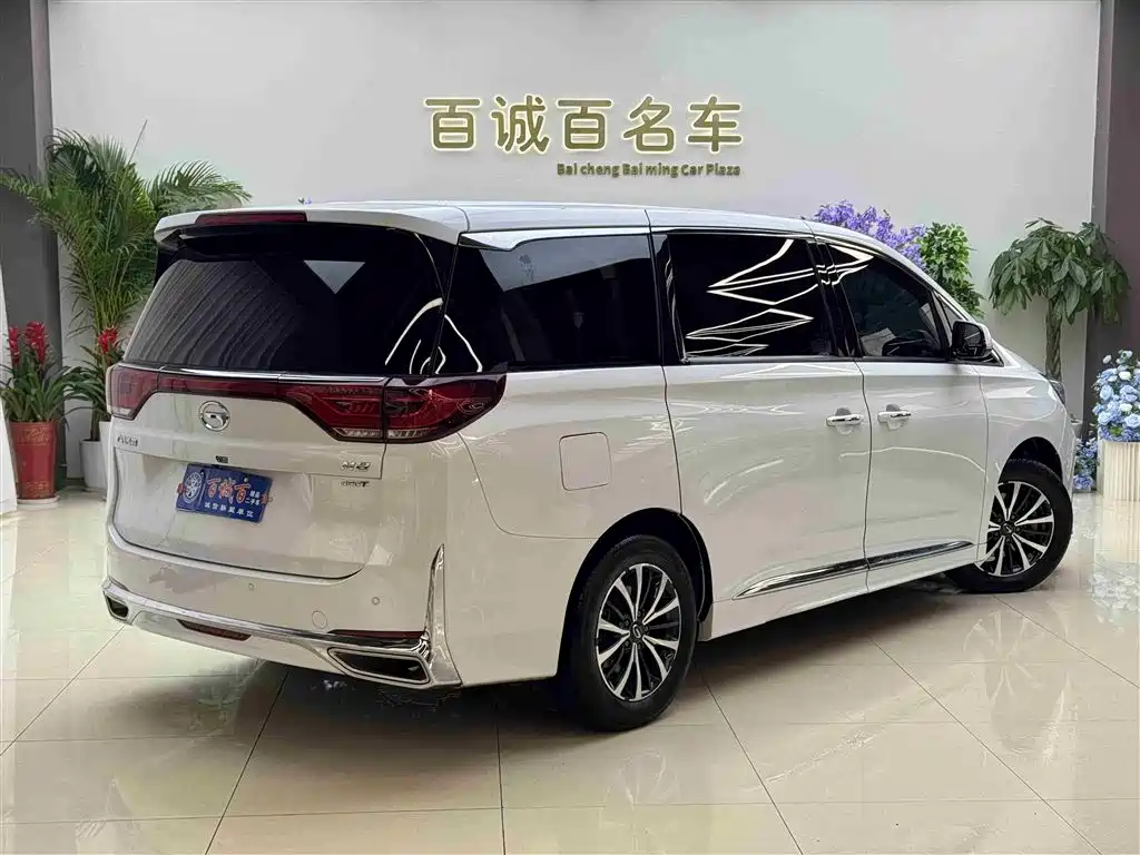 GAC Motor Trumpchi M8 2022 — фото 8