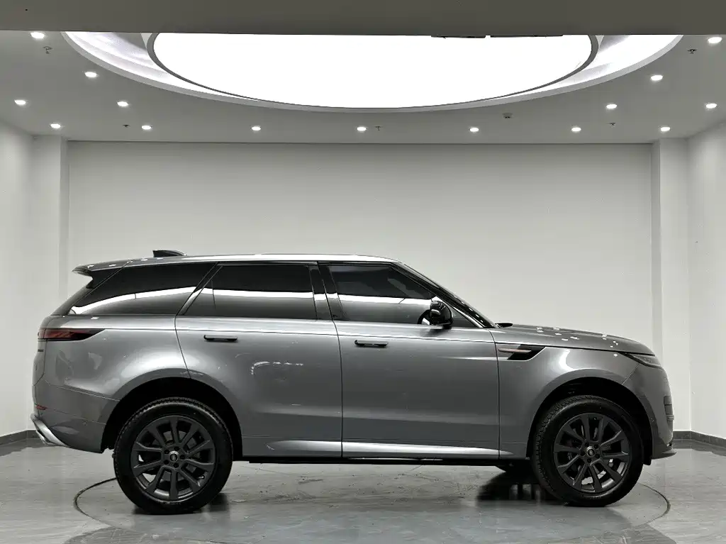 Land Rover Range Rover Sport 2024 — фото 4