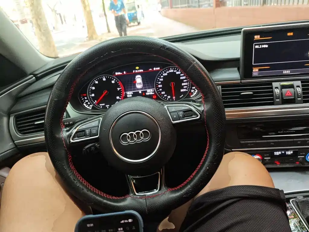 Audi A6L 2017 — фото 11
