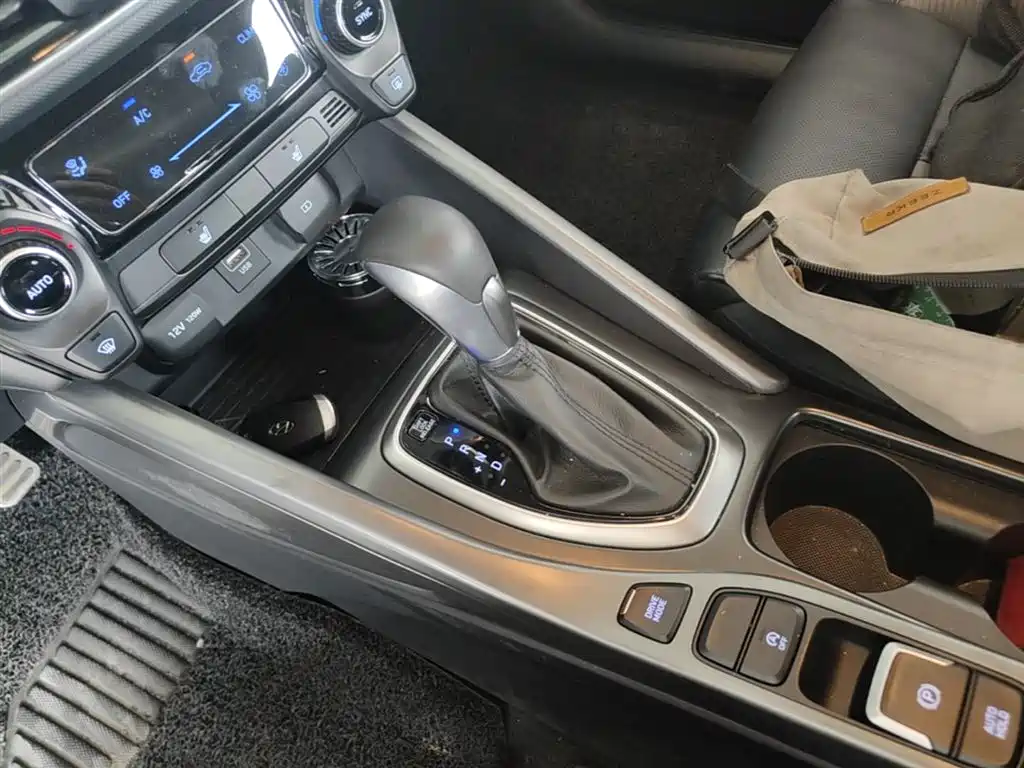 Hyundai Fista 2019 — фото 14