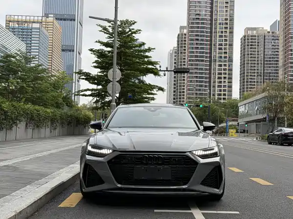 Audi RS 6 2021