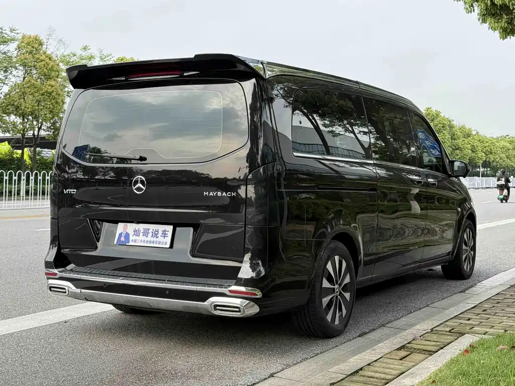 Mercedes-Benz Vito 2023 — фото 5