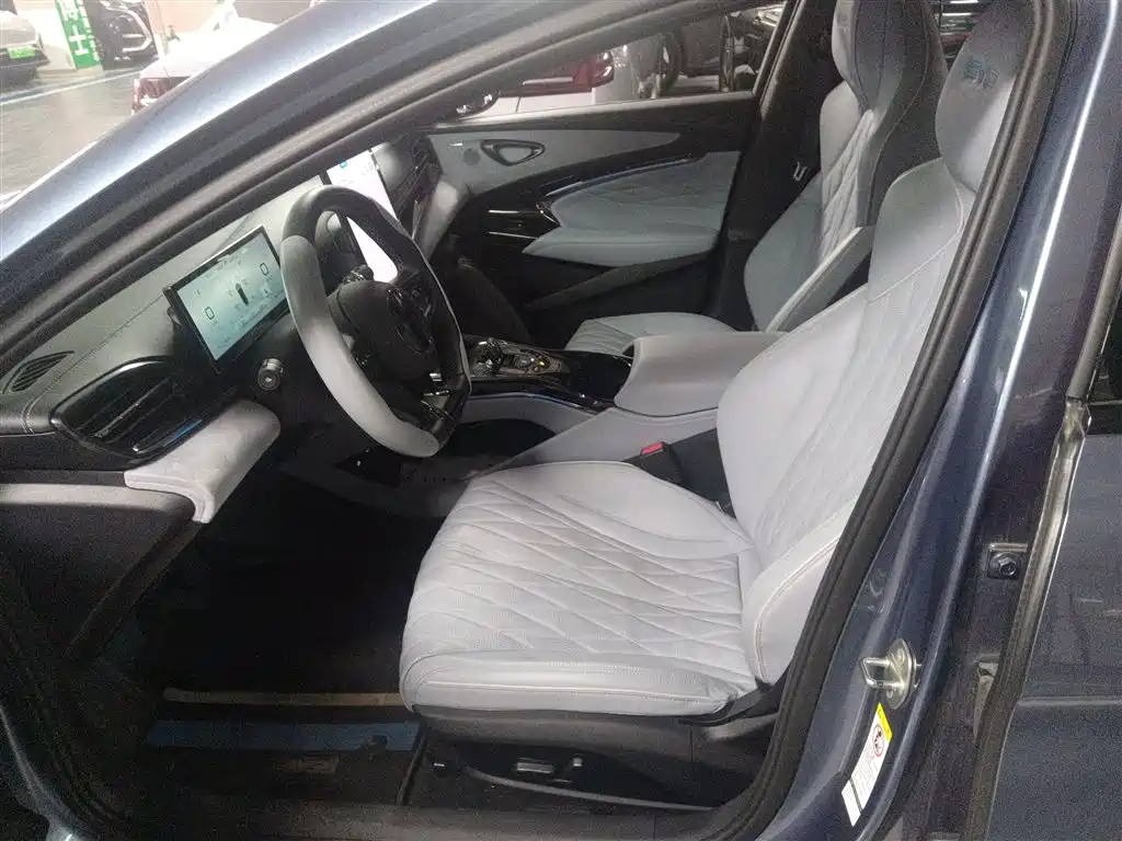 BYD Seal 2022 — фото 11