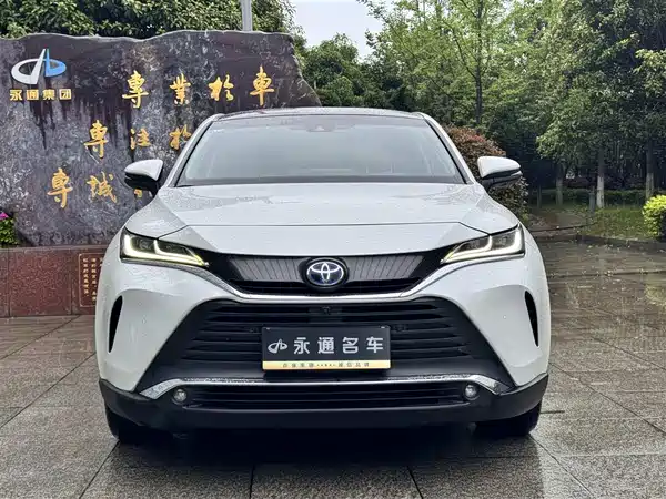 Toyota Harrier 2022