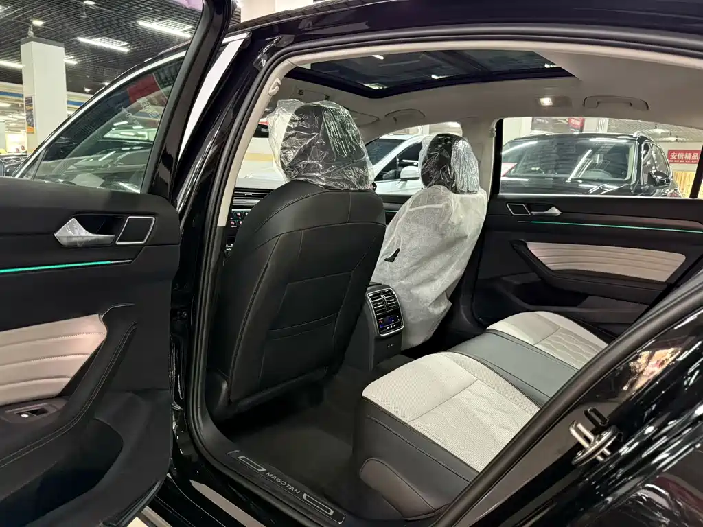Volkswagen Magotan 2026