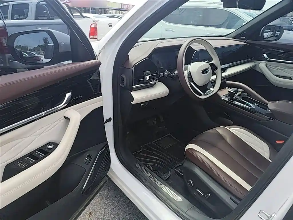 Geely Xingyue L 2023 — фото 16