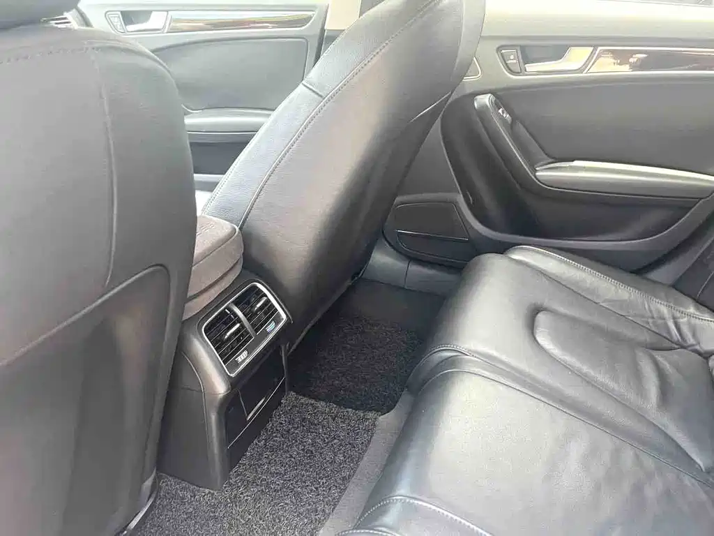 Audi A4L 2014