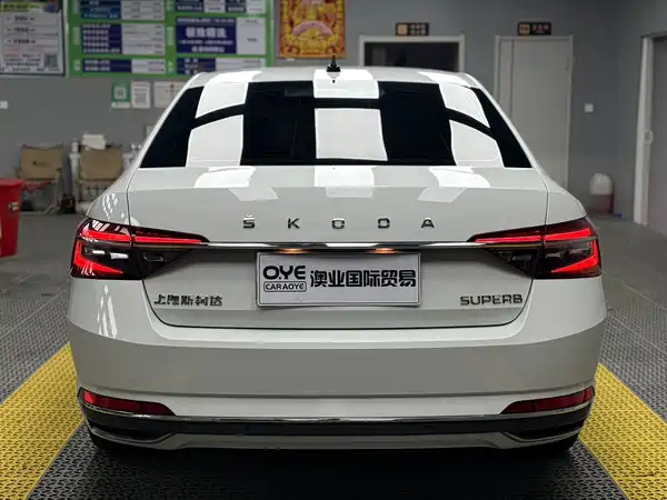 Skoda Superb 2023
