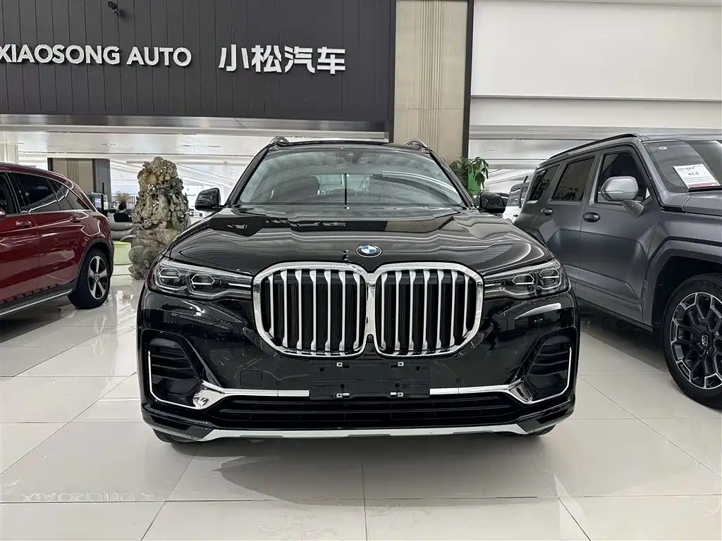 BMW X7 2022 — фото 2