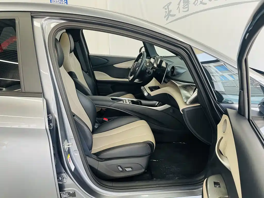 BYD Dolphin 2023 — фото 12