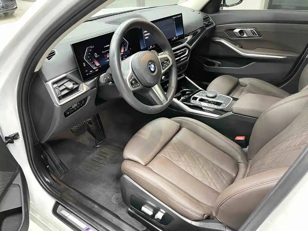 BMW 3 Series 2023