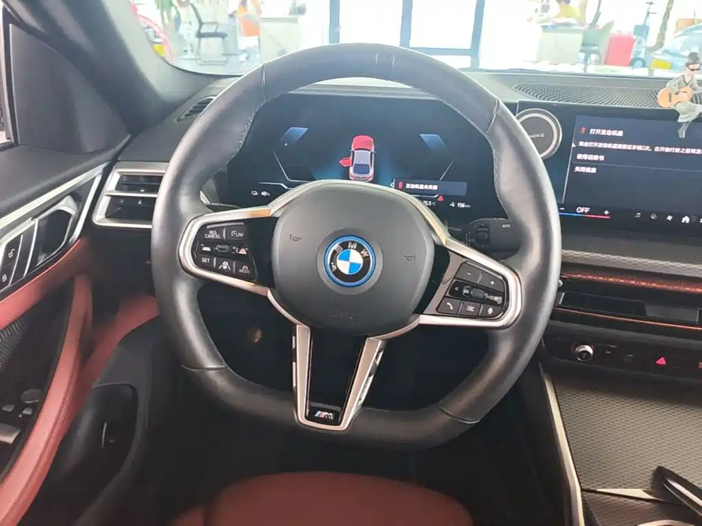 BMW i4 2026 — фото 11