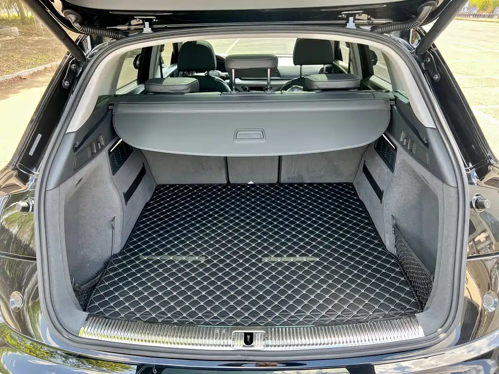Audi Q5L 2019 — фото 15