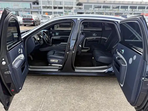 Rolls-Royce Ghost 2018