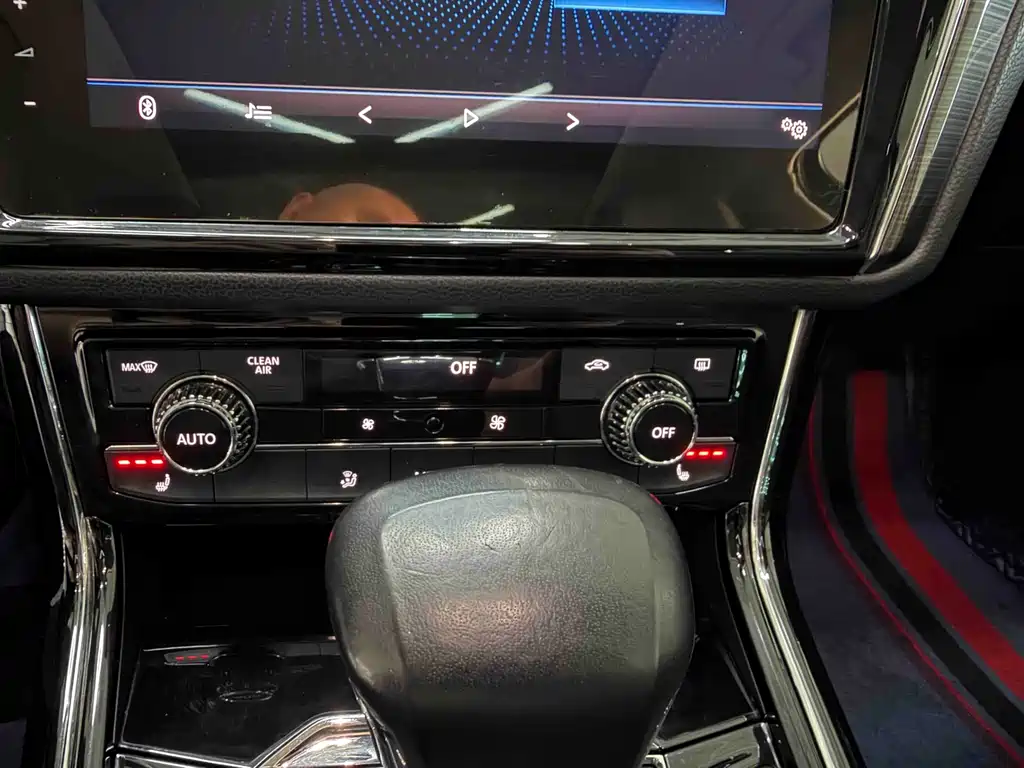 Volkswagen Phideon 2020 — фото 13