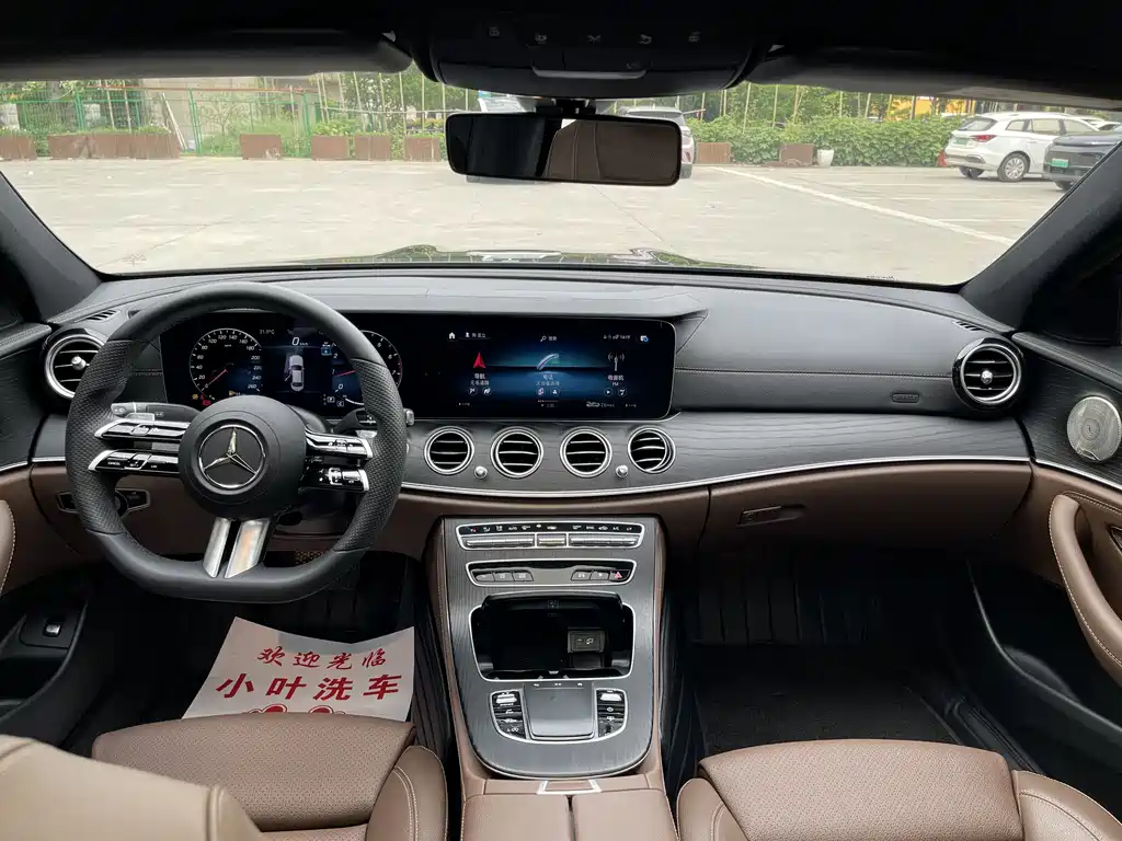 Mercedes-Benz E-Class 2022 — фото 10