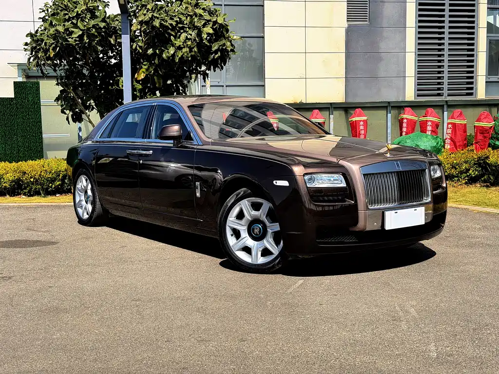 Rolls-Royce Ghost 2013 — фото 6