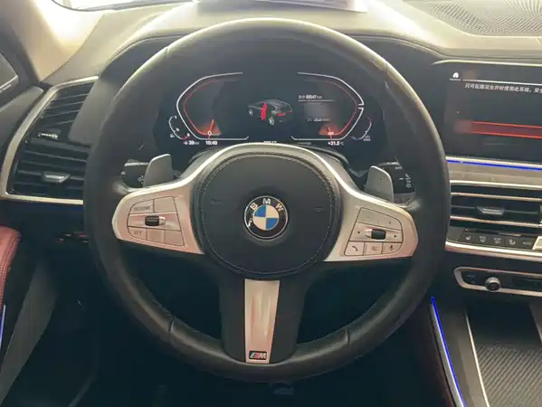 BMW X5 2022
