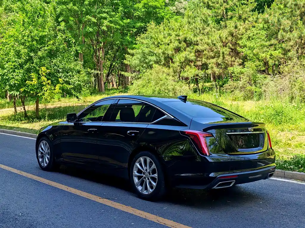Cadillac CT5 2021 — фото 16