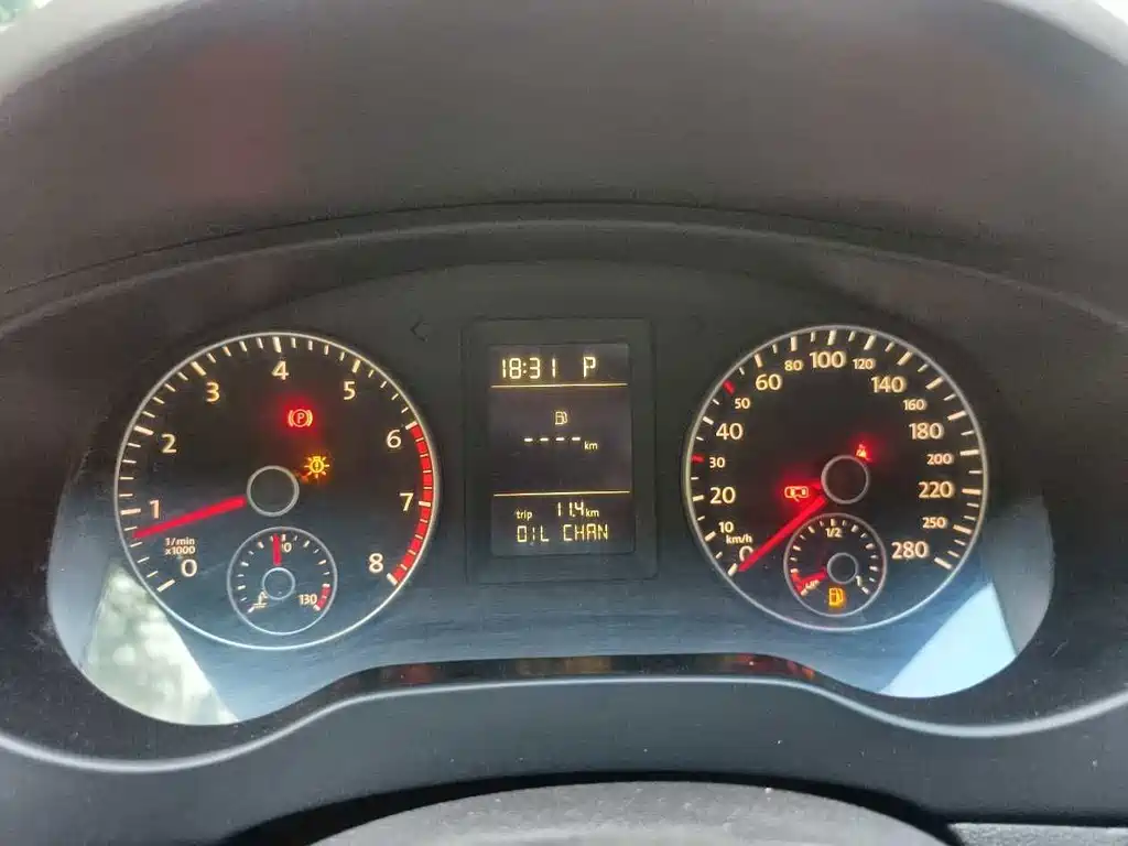 Volkswagen Sagitar 2014
