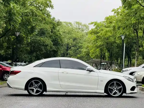 Mercedes-Benz E-Class 2017