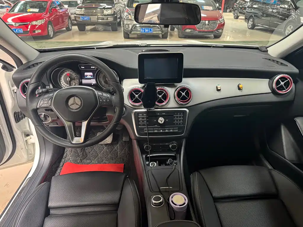 Mercedes-Benz GLA 2016 — фото 6