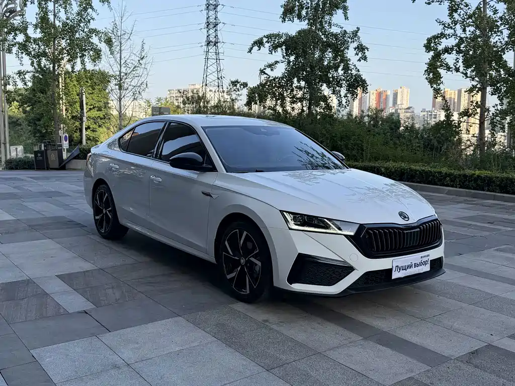Skoda Octavia 2023