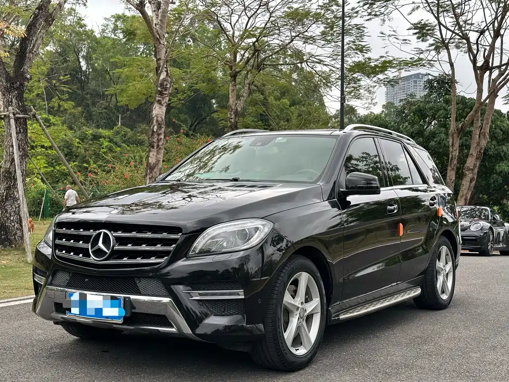 Mercedes-Benz M-Class 2015 — фото 1