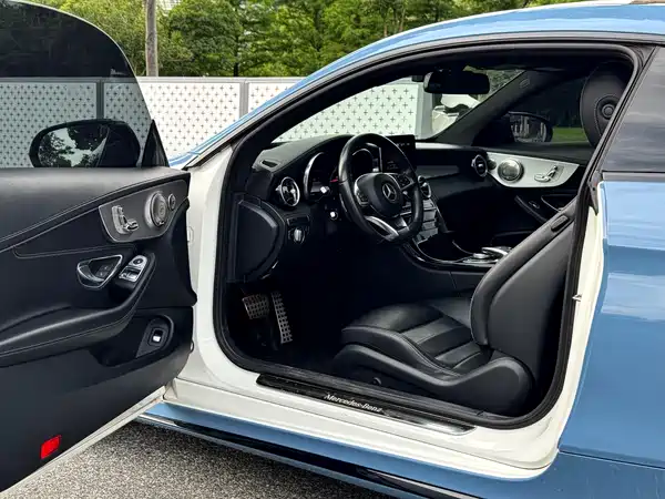 Mercedes-Benz C-Class 2018