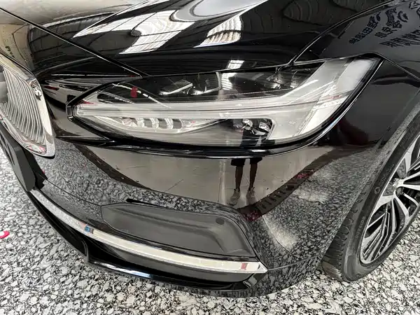 Volvo S90 2024