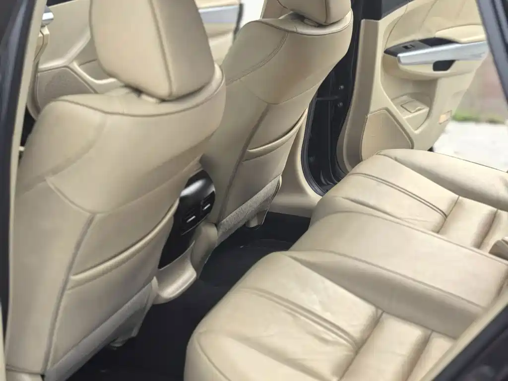 Honda Crosstour 2013 — фото 17
