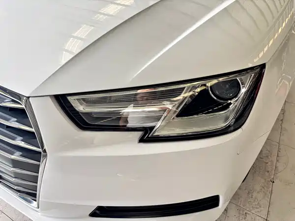 Audi A4L 2017
