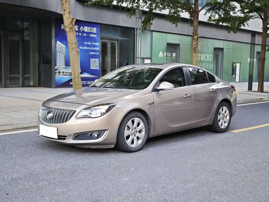 Buick Regal 2015 — фото 1