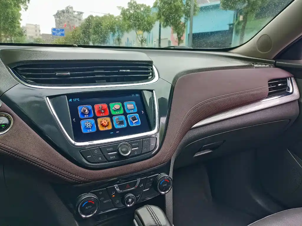 Chevrolet Malibu 2016 — фото 28