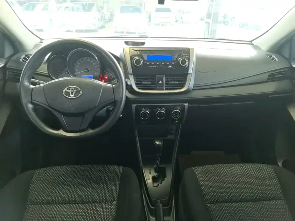 Toyota Vios FS 2017 — фото 10