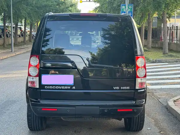 Land Rover Discovery 2011