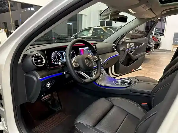 Mercedes-Benz E-Class 2018