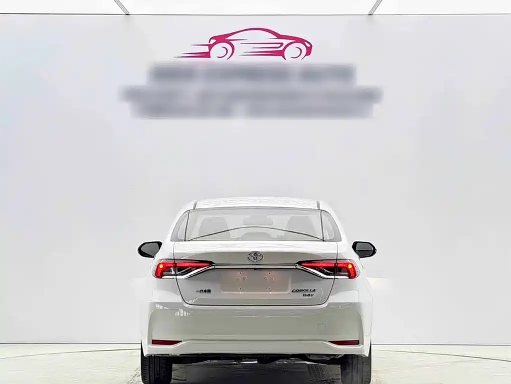 Toyota Corolla 2022 — фото 16