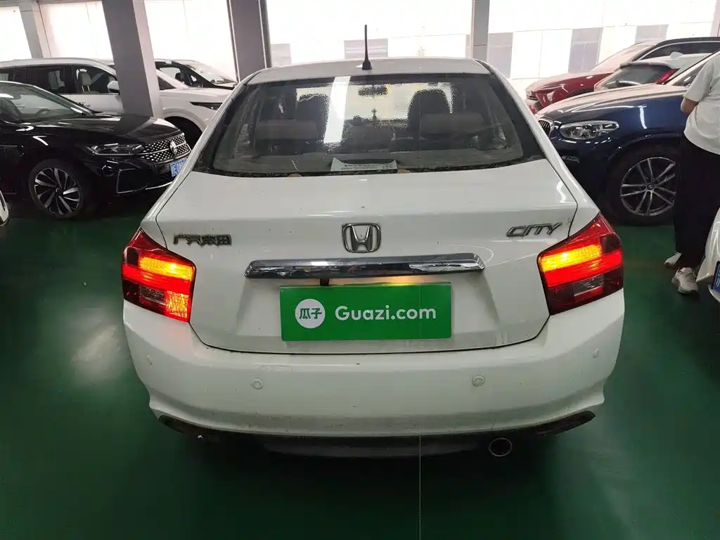 Honda City Classic 2015 — фото 4