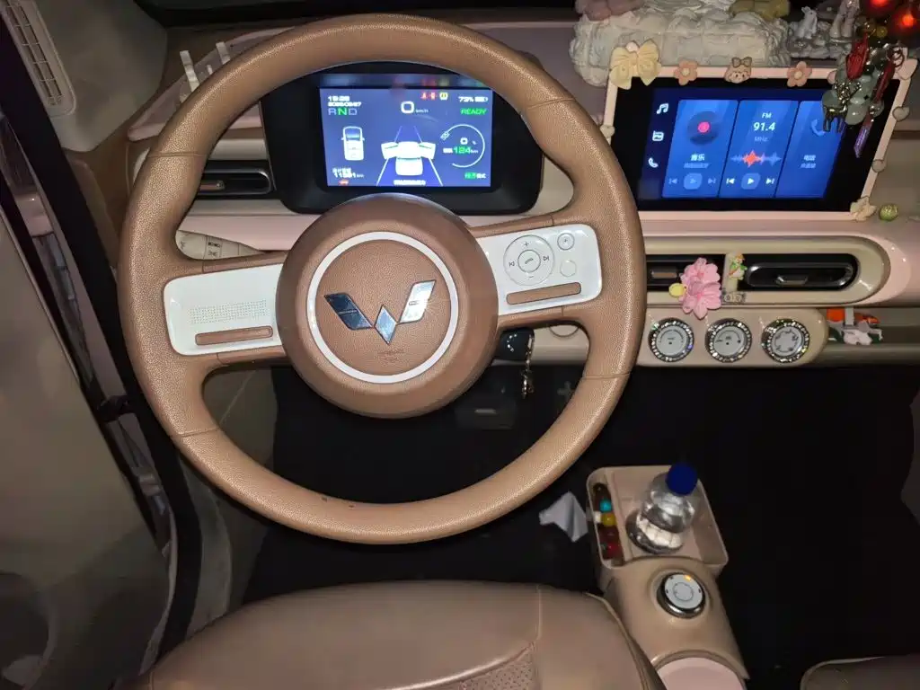 Wuling Hongguang MINIEV 2024