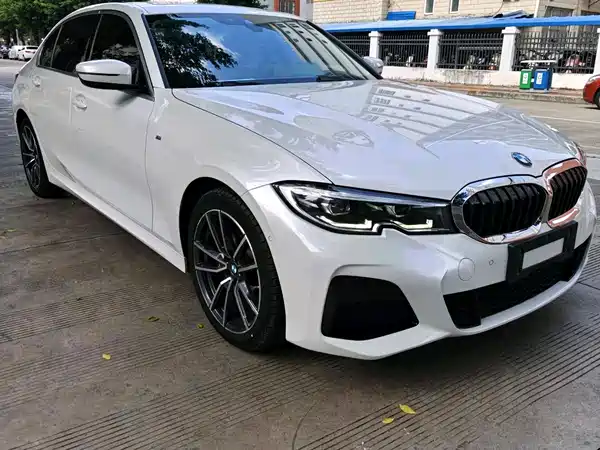 BMW 3 Series 2021