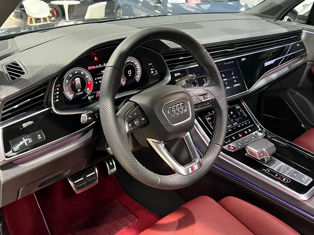 Audi SQ7 2024 — фото 13